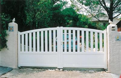 Portail Cintré Blanc Semi plein
